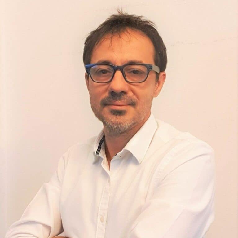 Manuele Bacchi, fondatore e CEO di eDisplay, ospite del podcast Idee Imprenditoriali